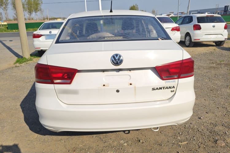 Used Volkswagen Santana 2013 1.6L Manual Fashion Edition Rear