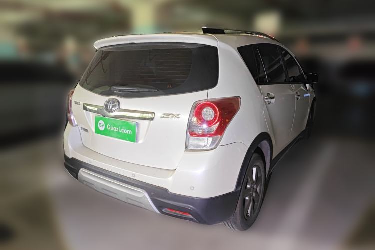 Used Toyota Verso 2015 180E CVT Crossover Edition