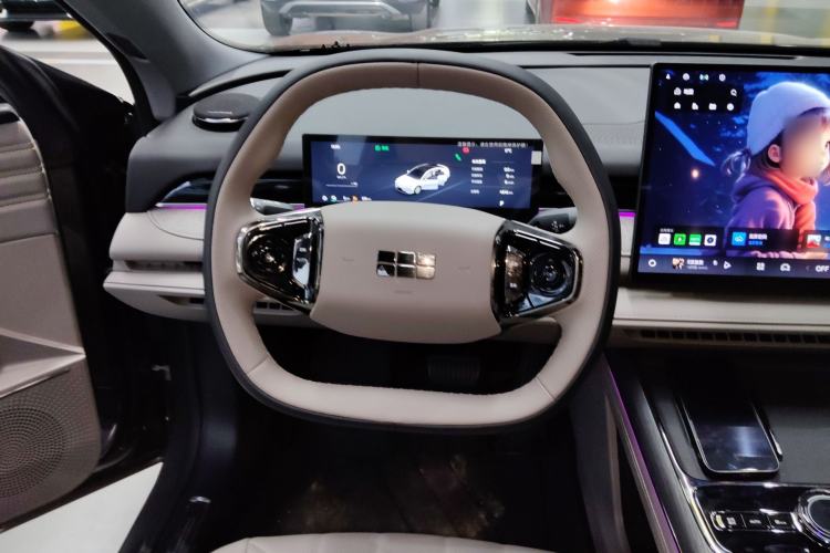 Used Geely Galaxy Galaxy 8 2025 130km EM-i Deluxe Edition