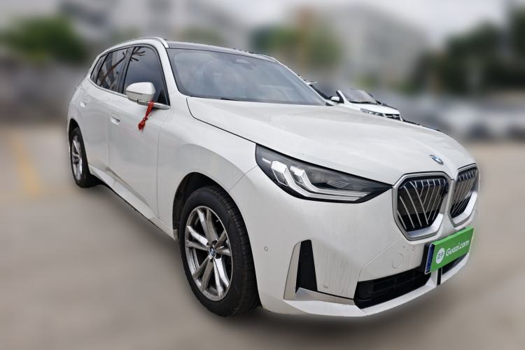 Used BMW X3 2025 xDrive25L Luxury Package Front Right 45 Deg