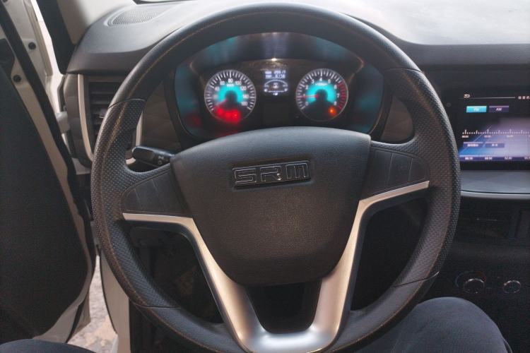 Used Jinbei Gold Hiace M Classic 2022 1.5L Engineering Lion Passenger Van 7 Seats