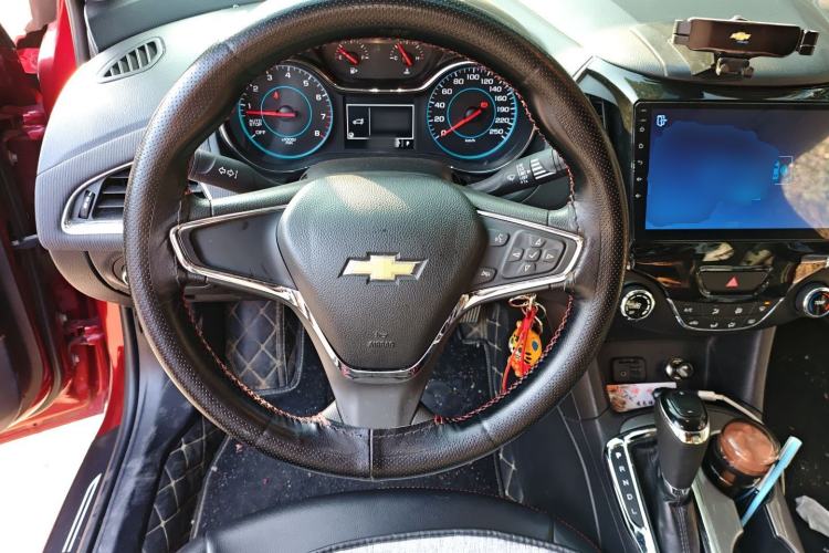 Used Chevrolet Cruze 2017 1.5L Automatic Xuanfeng Edition
