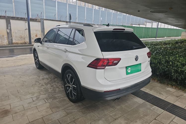 Used Volkswagen Tiguan L 2019 Revised 330TSI Automatic Two-Wheel Drive Smart & Luxury Edition China VI Standard Rear Left 45 Deg