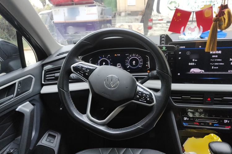 Used Volkswagen Tiguan L New Energy 2023 430 PHEV Plug-in Hybrid Prestige Edition Steering Wheel