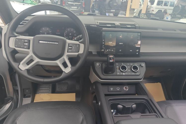 Used Land Rover Defender 2024 110 3.0T P400 X-DYNAMIC HSE