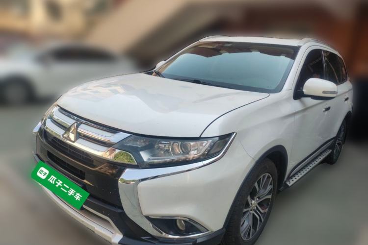 Used Mitsubishi Outlander 2018 2.0L Two-Wheel Drive Glory Edition 5 Seats Guazi used car, China used car export, Used car for sale, Used cars, Cheapest cars for sale