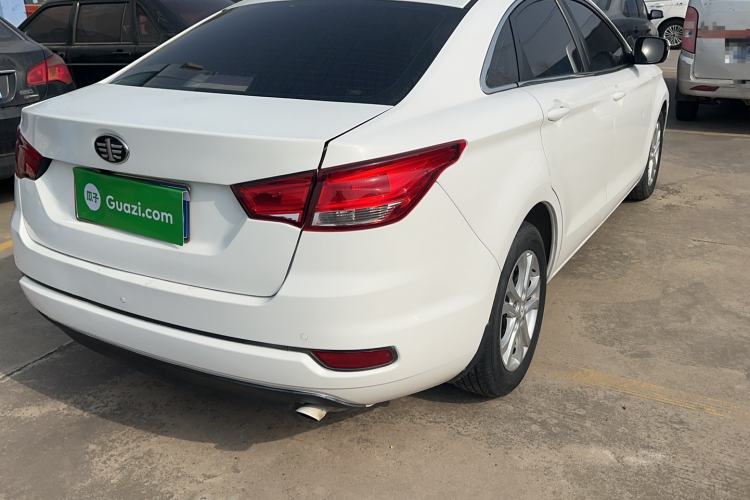 Used Bestune B50 2016 1.6L manual Comfort trim level