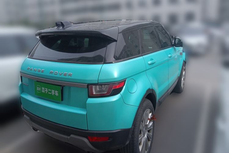 Used Land Rover Range Evoque 2018 240 PS SE Smart Brilliance Edition Rear Right 45 Deg