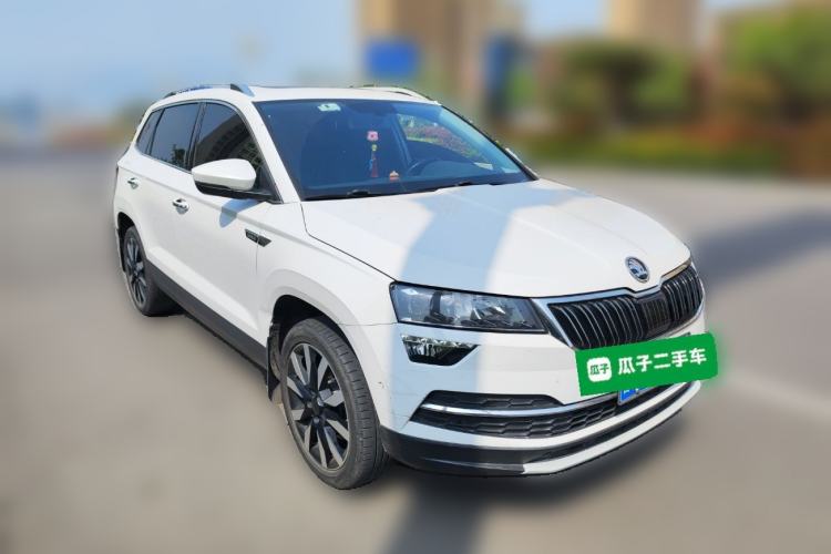 Used Skoda Karoq 2021 TSI280 Luxury Edition Front Right 45 Deg