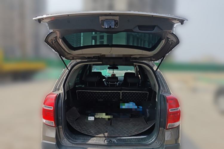 Used Chevrolet Captiva 2015 2.4L 4x4 Flagship Edition 7-Seater