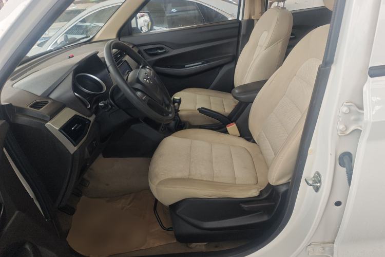 Used Wuling Hongguang 2019 1.5L S Standard Version China VI LAR Left Front Seat