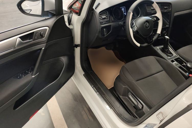 Used Volkswagen Golf 2020 200TSI DSG Comfortable and Ambitious Edition