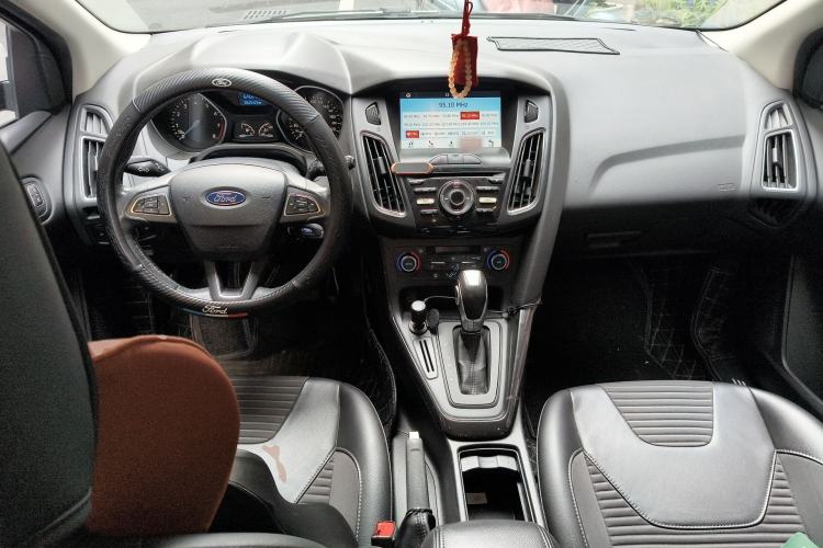 Used Ford Focus 2017 Hatchback 1.6L Automatic Fashion Edition Smart Drive Version