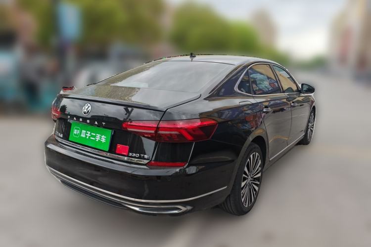 Used Volkswagen Passat 2019 330TSI Luxury Edition China V Standard Rear Right 45 Deg