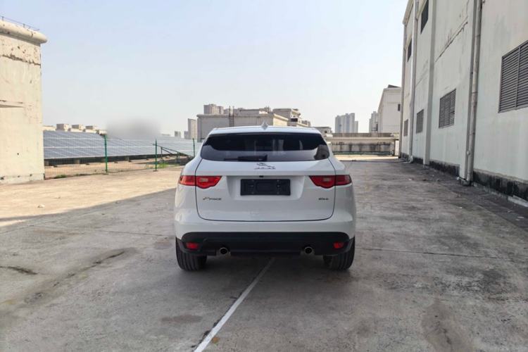 Used Jaguar F-PACE 2016 2.0T Two-Wheel Drive Urban Luxury Edition