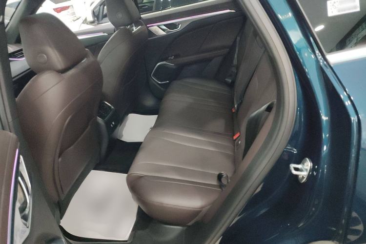 Used Wey Mocha New Energy 2023 Two-Wheel Drive Long-Range Version Interior 4