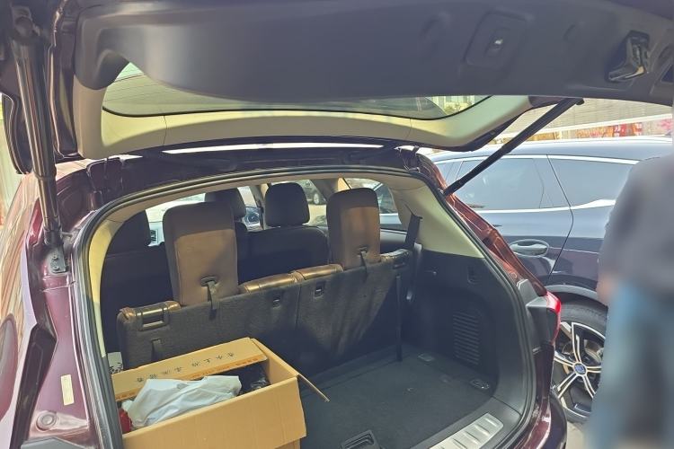 Used Infiniti QX60 2014 2.5 S/C Hybrid Two-Wheel Drive Excellence Edition
