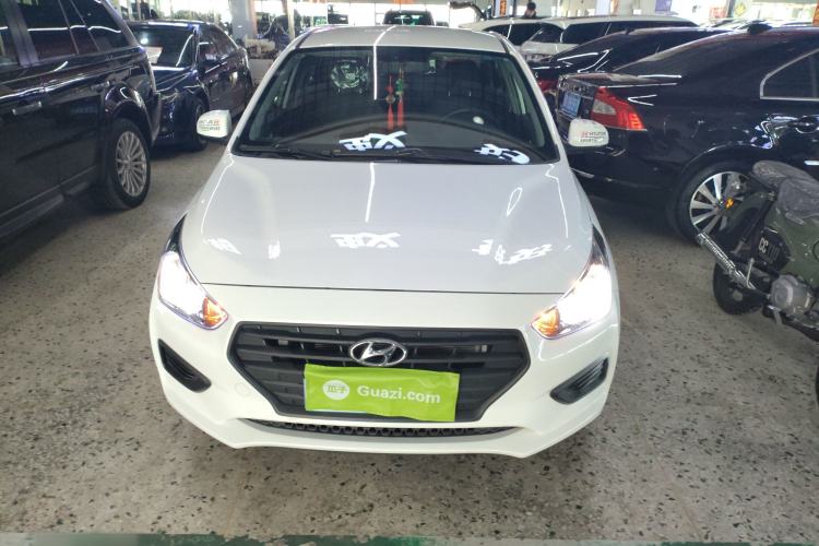 Used Hyundai Verna (older generation) 2020 1.4L Manual GL Refreshed Edition Front