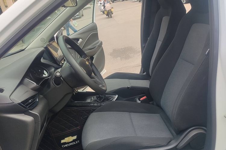 Used Chevrolet Cavalier 2020 320 Manual Enjoyment Edition