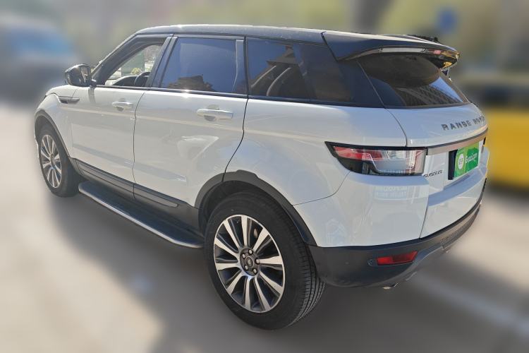 Used Land Rover Range Evoque 2018 240 PS SE Smart Brilliance Edition Rear Left 45 Deg