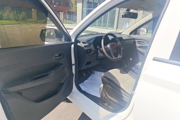 Used Wuling Hongguang 2021 1.5L S Base Version LAR