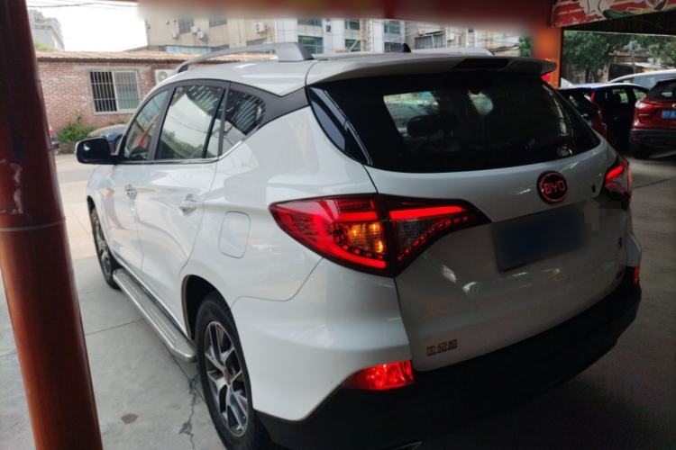 Used BYD Song 2016 GaiShi Edition 1.5TID Automatic Elite Model
