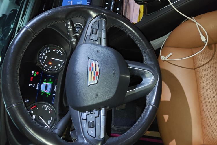 Used Cadillac XT4 2021 28T Four-Wheel Drive Platinum Edition