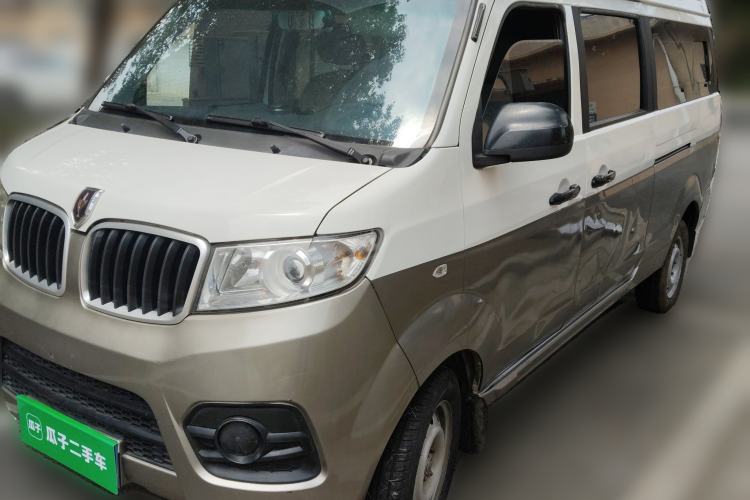 Used Jinbei Hiace X30 2023 1.5L Business-Grade Minibus 5/6/7-Seater Central Air Conditioning Version SWC15M