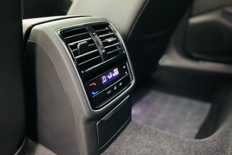 Used Volkswagen FAW-Volkswagen CC 2023 380TSI Striking Edition