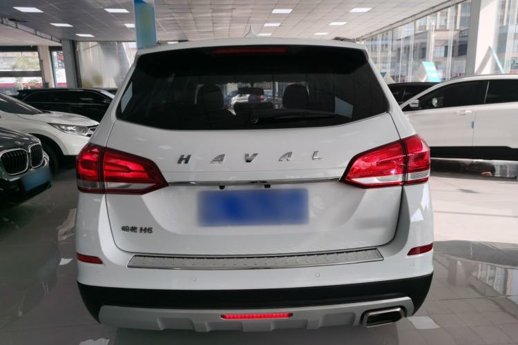 Used Haval H6 2021 Sport Edition 1.5T Automatic Elite Smart Connectivity Model with Hexagonal Grille
