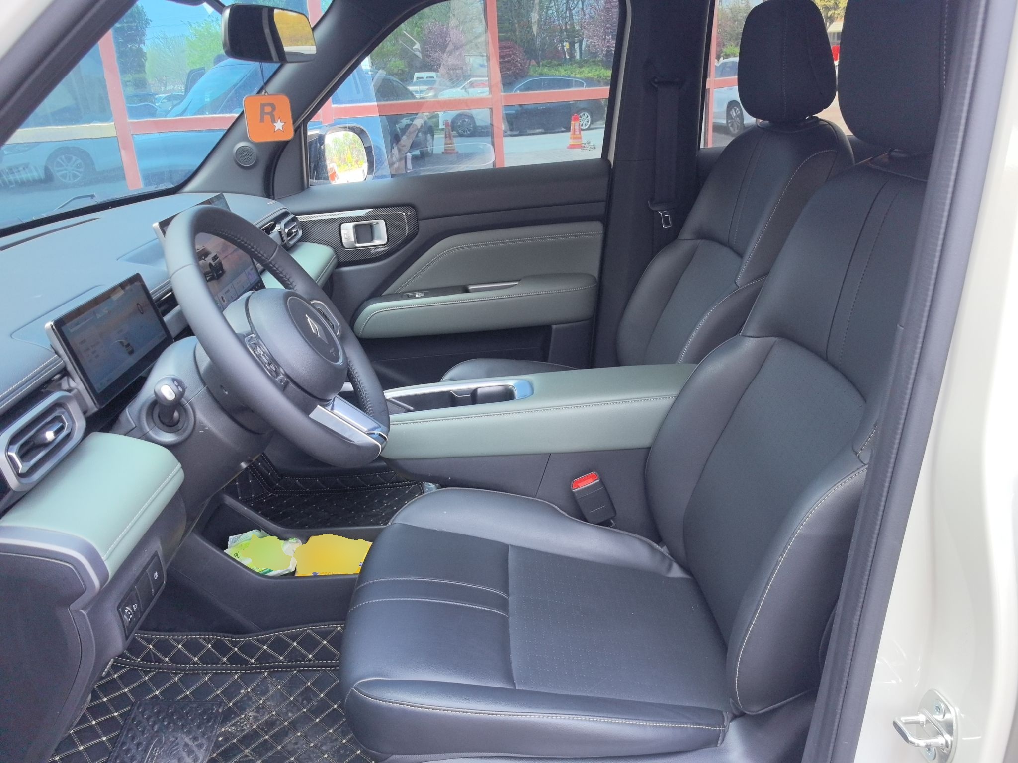 Interior delantero