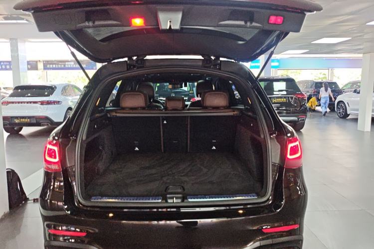 Used Mercedes-Benz GLC 2021 GLC 300 L 4MATIC Dynamic Model Trunk