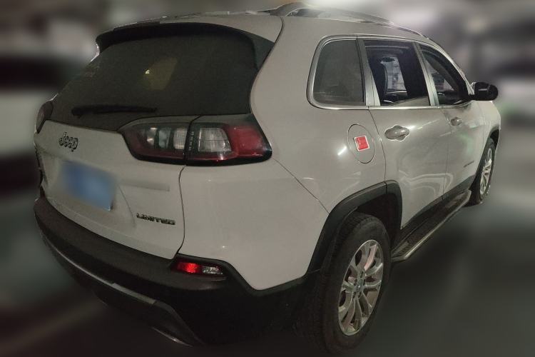 Used Jeep Cherokee 2019 2.0T Two-Wheel Drive Smart Enjoyment Version China VI