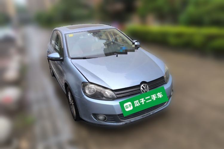 Used Volkswagen Golf 2012 1.4TSI Automatic Luxury Edition Front Right 45 Deg