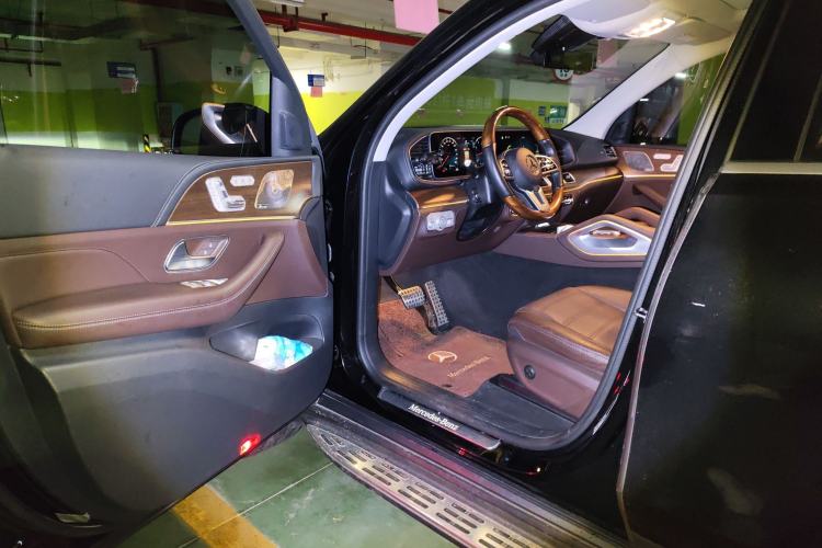 Used Mercedes-Benz GLS 2023 GLS 450 4MATIC Luxury Model Driver Seat