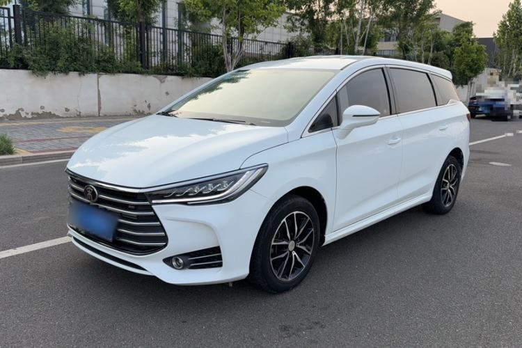 Used BYD Song MAX 2017 1.5T Manual Smart Connect Luxury 7-Seater