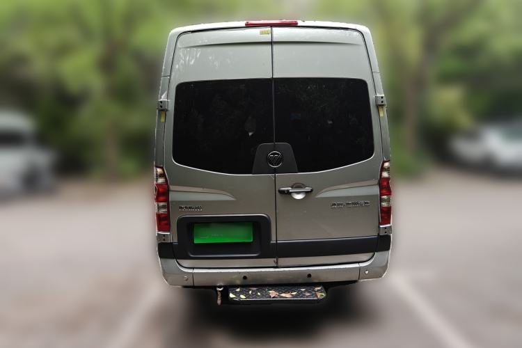 Used Foton Toano 2023 Joy Elephant Multi-Function 2.0T Manual Long-Wheelbase Mid-Roof Model with Single Rear Tire Available in 5/6/7/9-Seater Configurations Rear