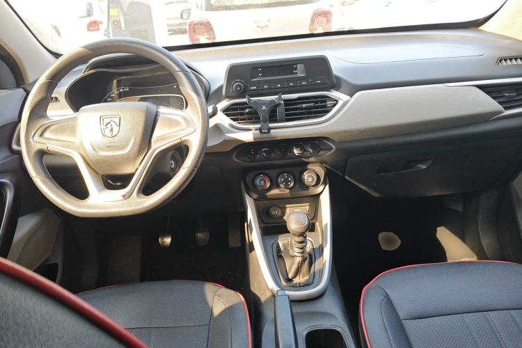 Used Baojun 510 2021 1.5L Manual Jingxiang Edition
