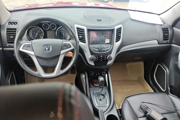 Used CHANGAN CS35 2016 1.6L Automatic Luxury Model China V Standard