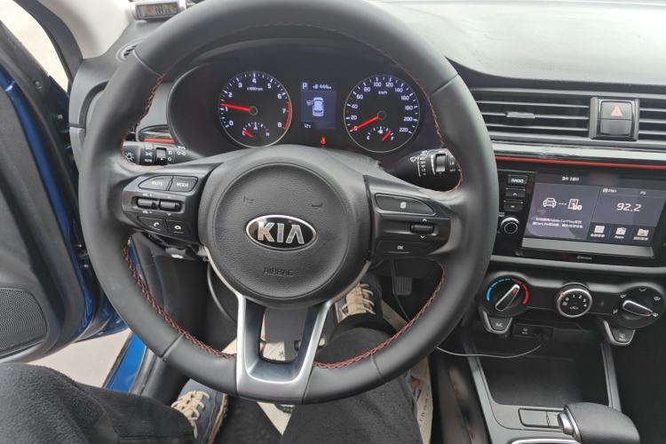 Used Kia KX Cross 2019 1.6L Automatic Dynamic Sunroof Version China VI Steering Wheel