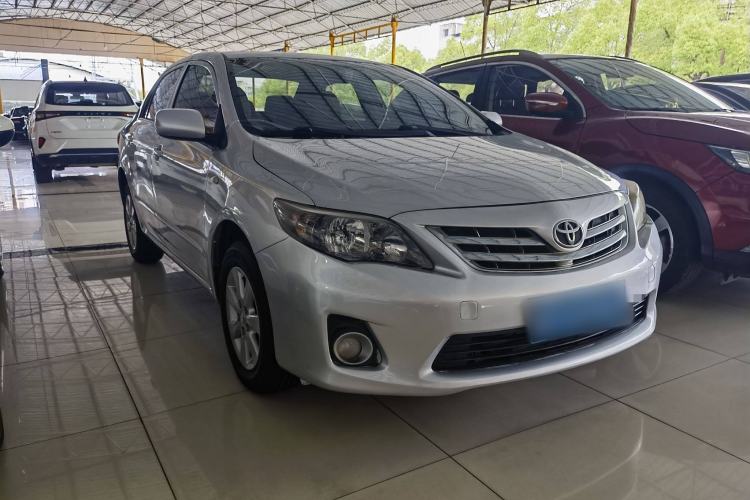 Used Toyota Corolla 2013 Special Edition 1.6L Automatic Cool GL Model
