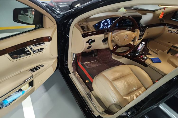 Used Mercedes-Benz S-Class 2012 S 400 L HYBRID Grand Edition Driver Seat