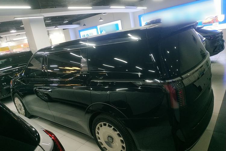 Used Zeekr 009 2022 Revised WE Version
