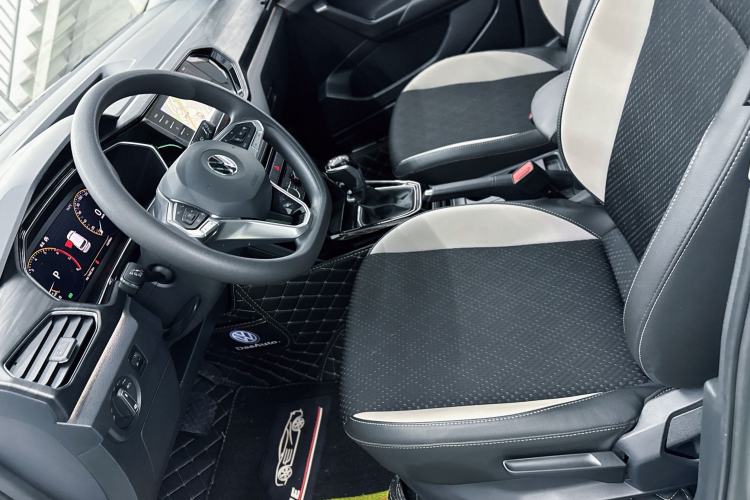 Used Volkswagen Tacqua 2020 1.5L Automatic Yue Interior 4