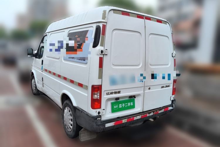 Used JMC Transit 2019 2.8T Commercial Version Short Wheelbase Mid-Roof 3-Seater China VI Standard JX493
