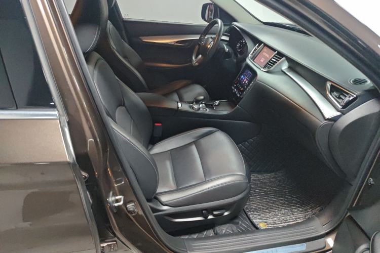 Used Infiniti QX50 2018 2.0T Four-Wheel Drive Elite Edition Right Front Seat