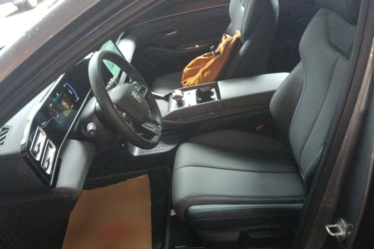 Used BYD Qin L 2024 DM-i 80KM Leading Model
