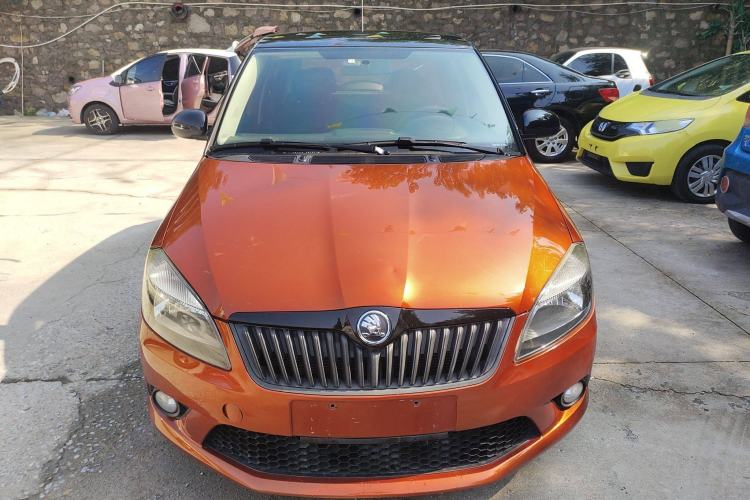 Used Skoda Fabia 2014 1.6L Automatic Sport Edition
