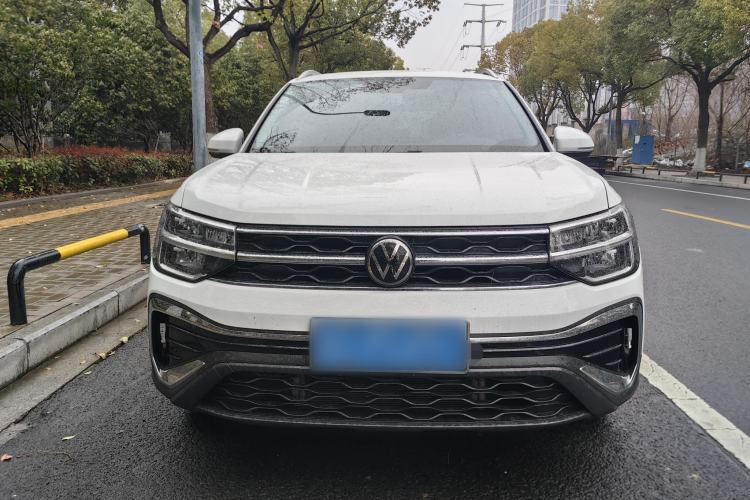 Used Volkswagen Tharu 2024 300TSI Two-Wheel-Drive Moonlight Edition Exterior 3