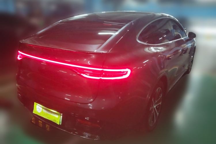 Used Hima Luxeed R7 2024 All-Electric 802 km Max
